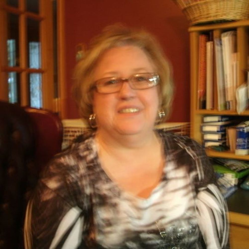 Meet your Posher, Tina